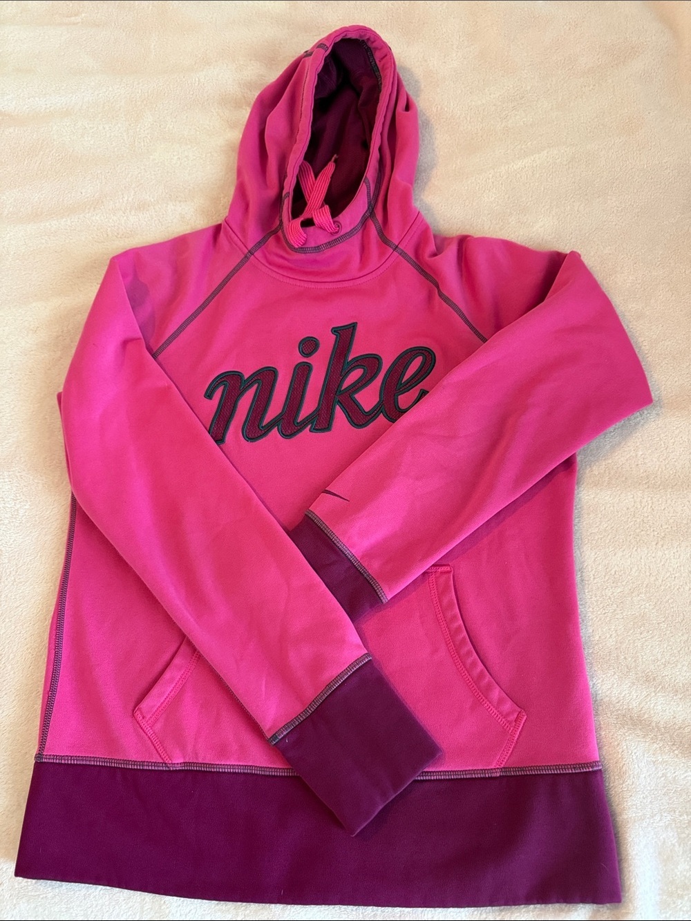 Nike Fuchsia and Maroon Pullover Hoodie Size M